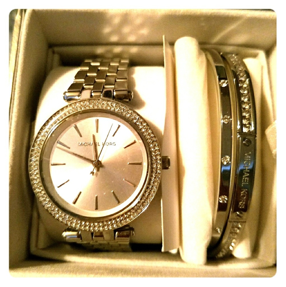Michael Kors watch and 2 matching bracelets